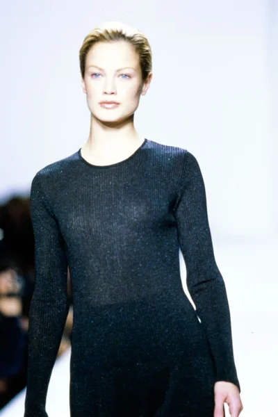 Look 37